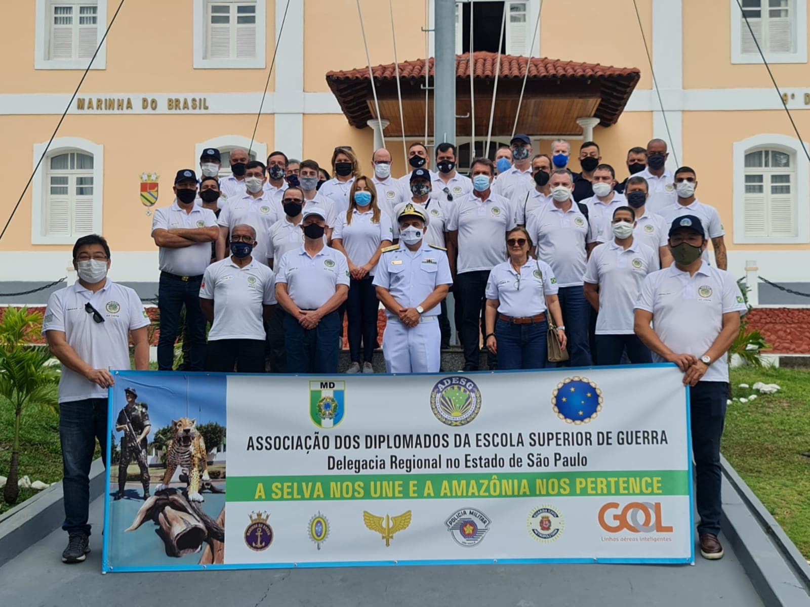 Visita do CEPE 64 ao 9o DN ganha destaque no portal da unidade